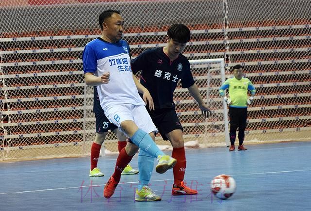 五甲南二区半决赛结束争夺 上海上汽同济大学队与青岛蓝翼队晋级全国总决赛 五甲南二区半决赛结束争夺 上海上汽同济大学队与青岛蓝翼队晋级全国总决赛